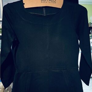 Basic Black Ponte Dress w/pockets! BUFFALO Size XS 3/4 Sleeve NWT